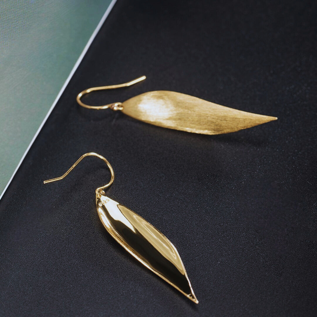 Abstract-Leaf-Earrings-By-Yonandole_4