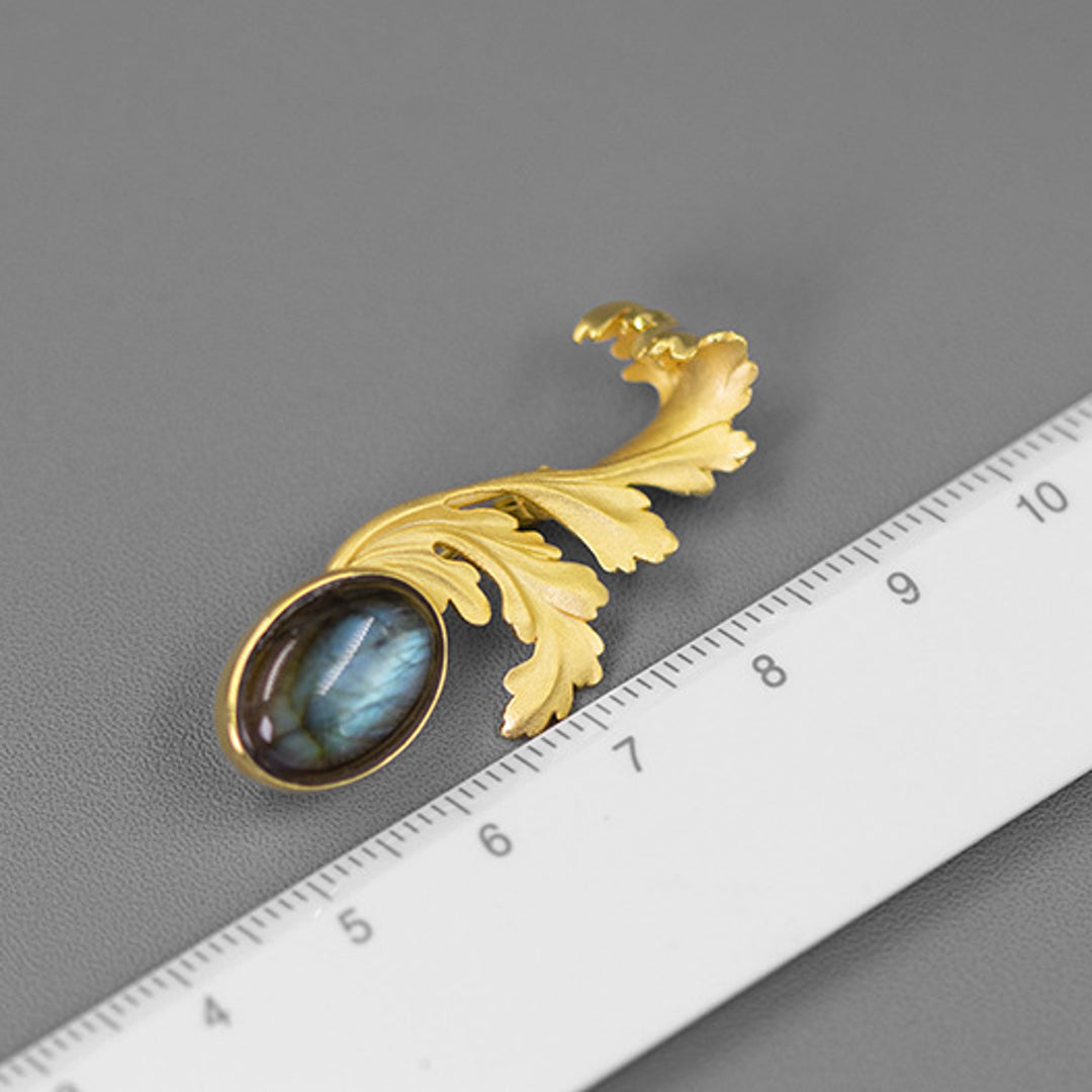 Acanthus-Leaf-Brooch-By-Yonandole_8