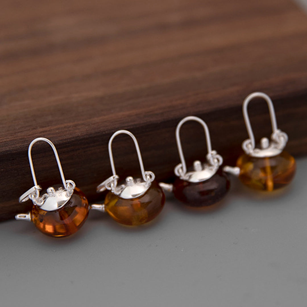 Amber-Teapot-Pendant-By-Yonandole_7