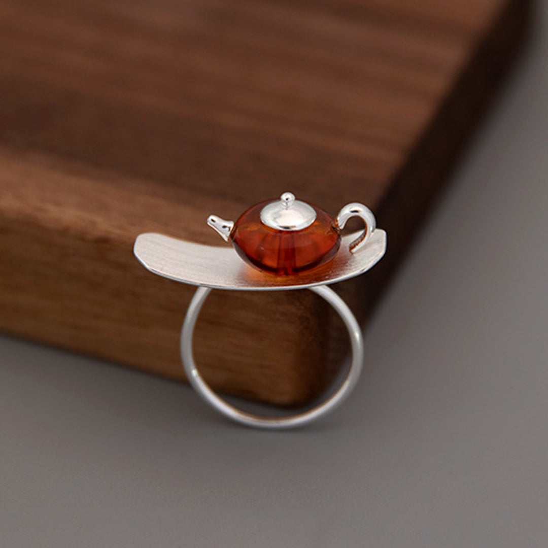 Amber-Teapot-Ring-By-Yonandole_3