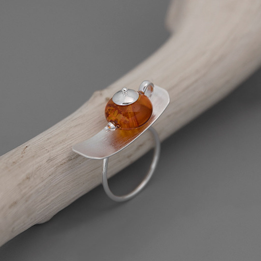 Amber-Teapot-Ring-By-Yonandole_6