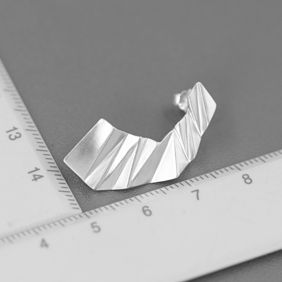 Asymmetrical-Earrings-With-Folded-Paper-Design-By-Yonandole_9