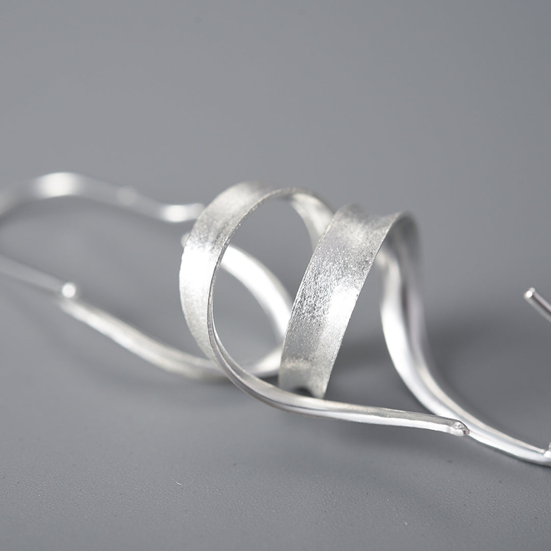 Asymmetrical-Earrings-With-Slim-Ribbon-By-Yonandole_3