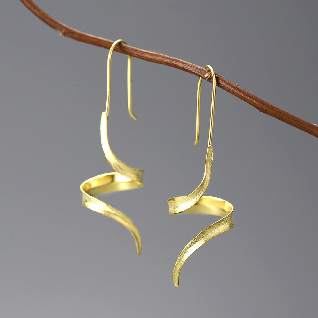Asymmetrical-Earrings-With-Slim-Ribbon-By-Yonandole_5