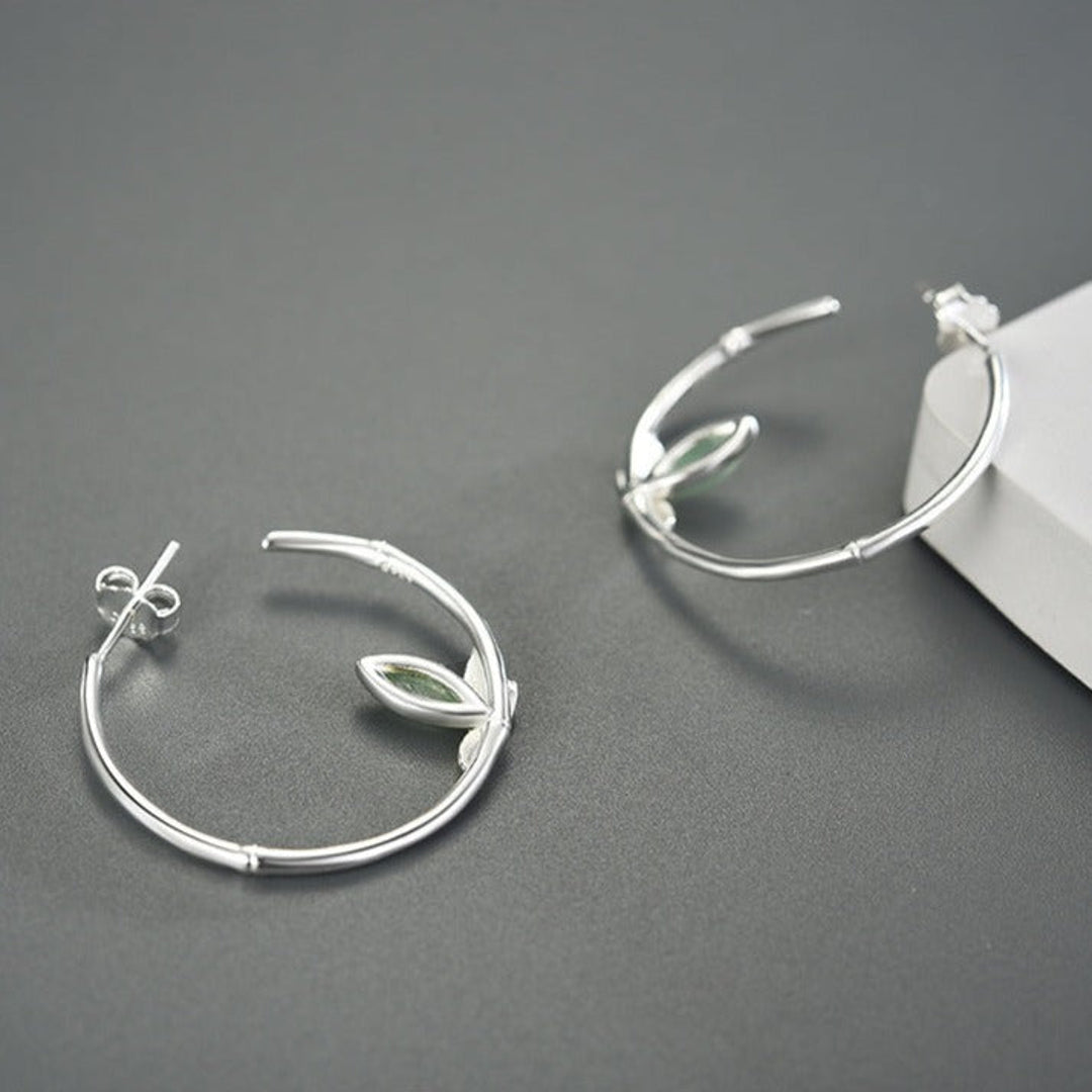Bamboo-Earrings-With-Aventurine-Leaf-By-Yonandole_4