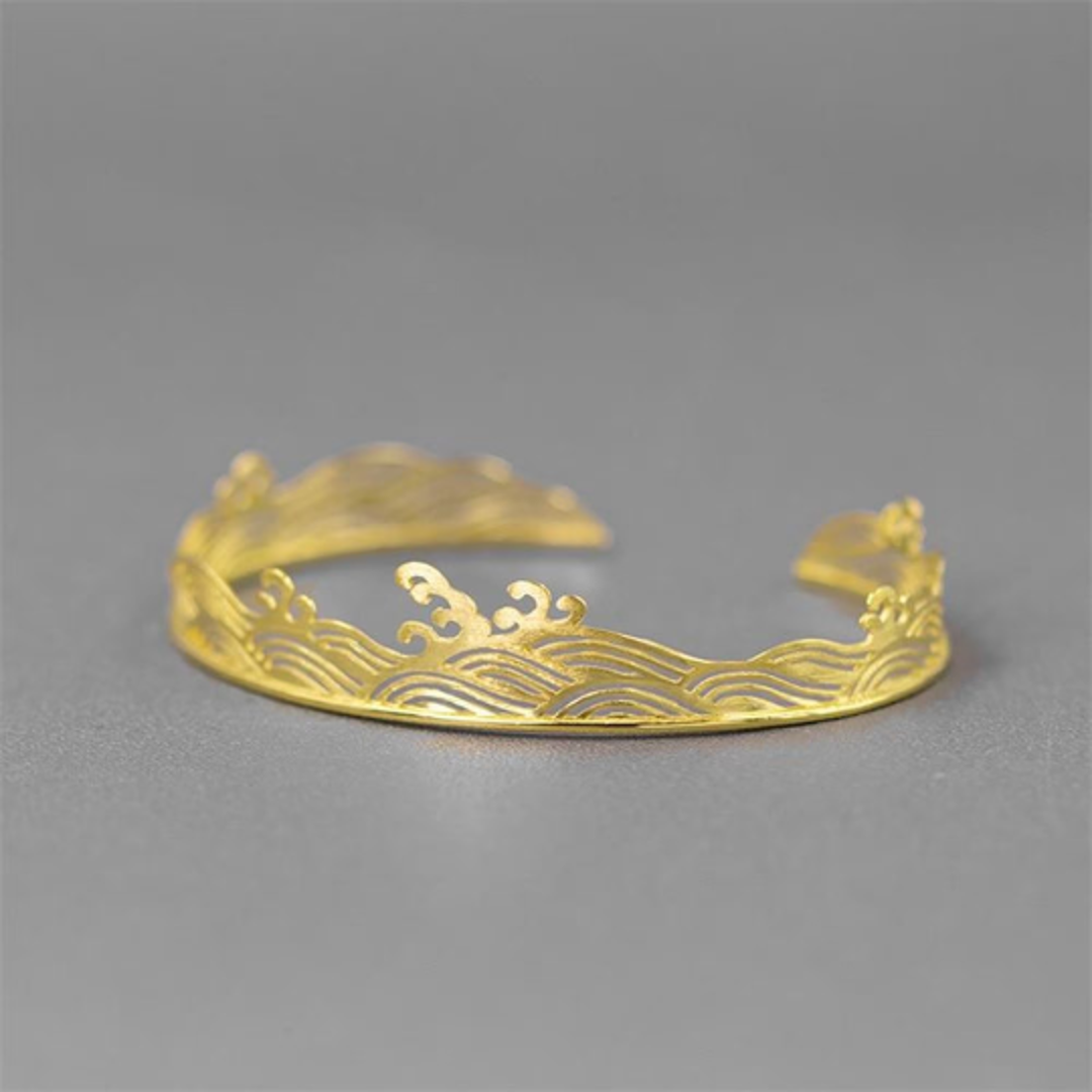 Bangle-With-Sea-Waves-Pattern_4