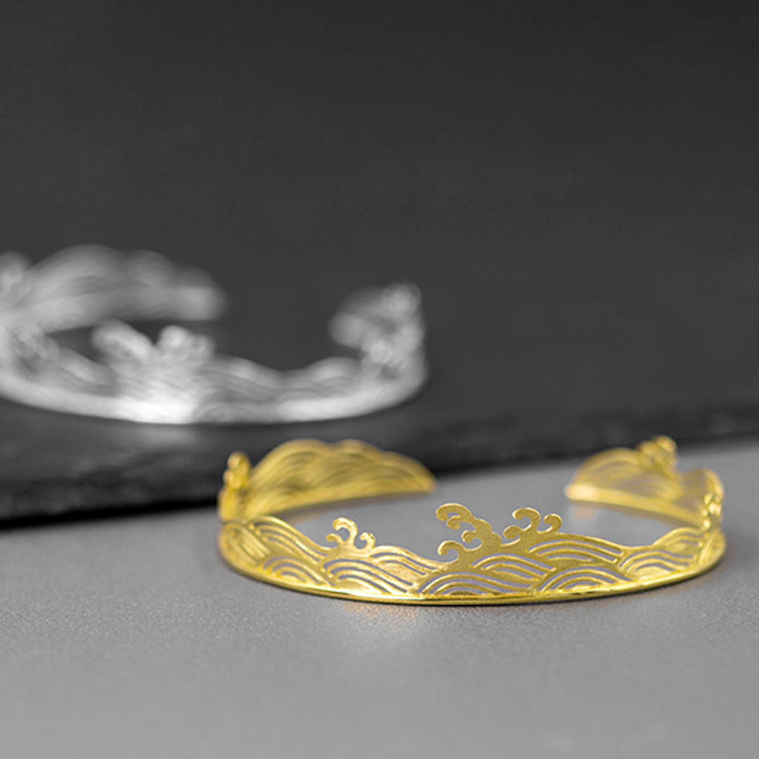Bangle-With-Sea-Waves-Pattern_6