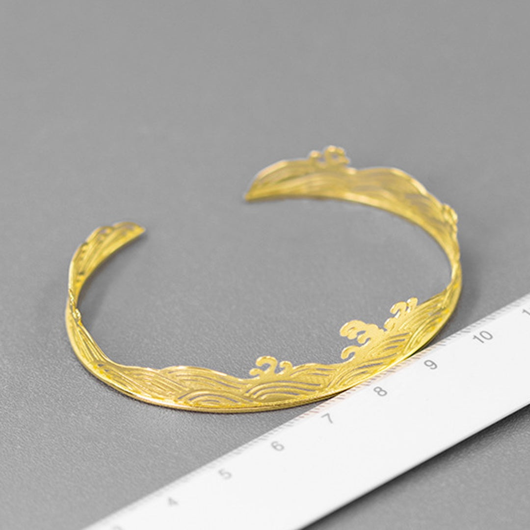 Bangle-With-Sea-Waves-Pattern_7