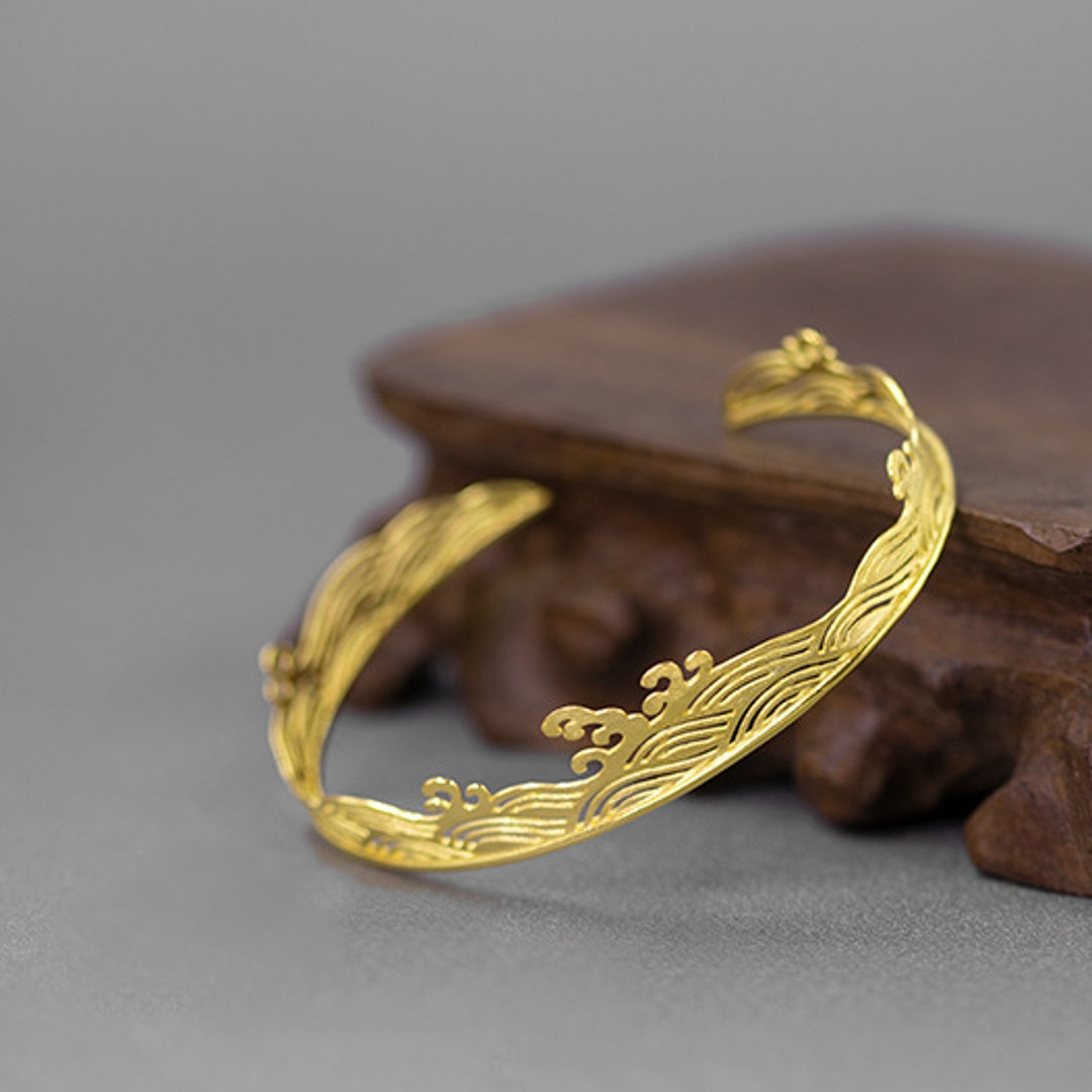 Bangle-With-Sea-Waves-Pattern_8
