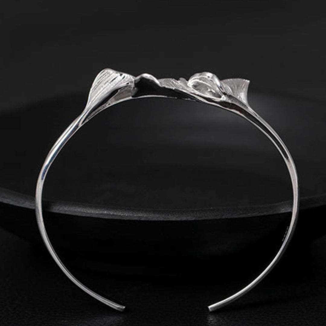 Bangle-With-Three-Ginkgo-Leaves-By-Yonandole_10