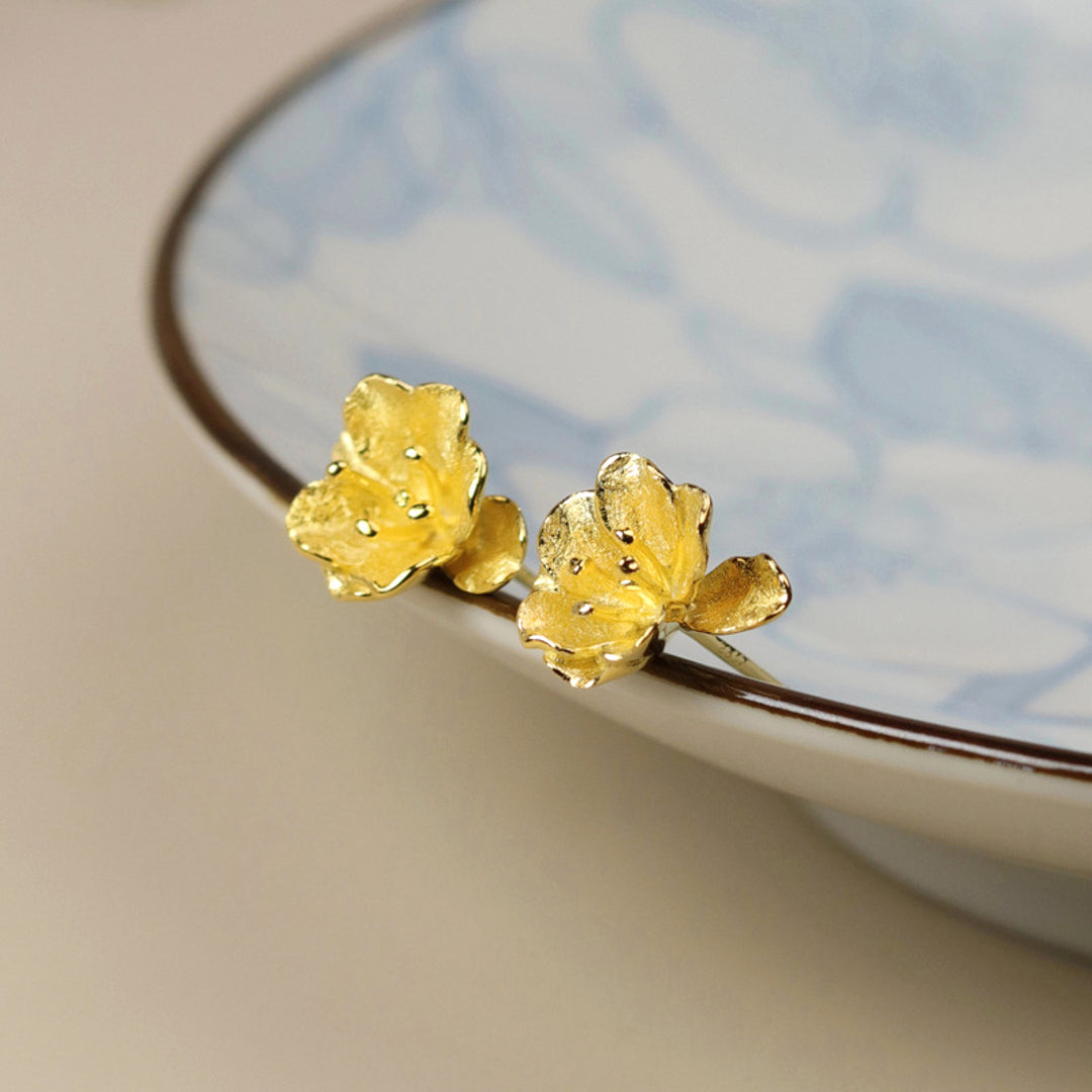 Begonia-Earrings-By-Yonandole_4