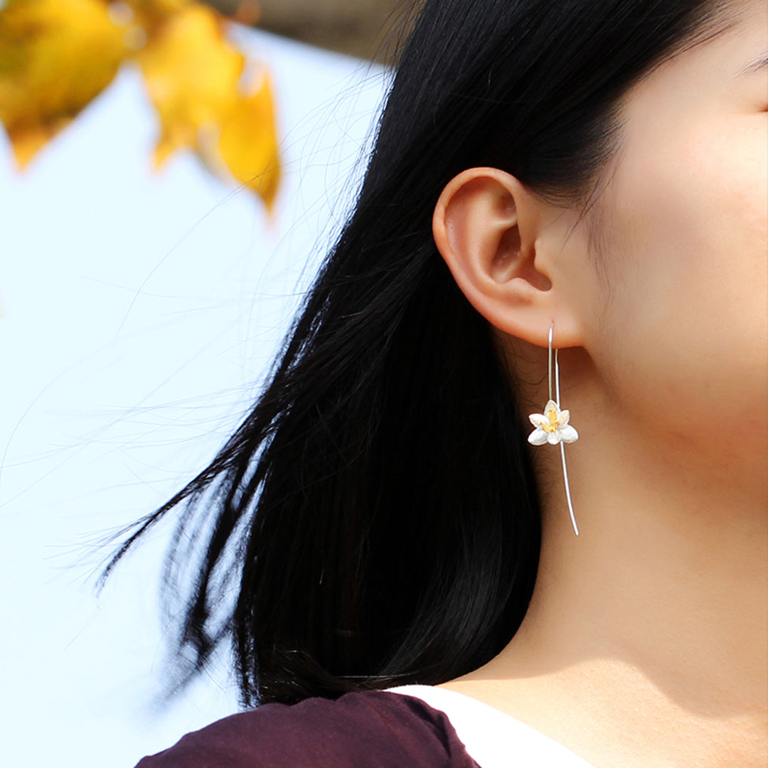Blooming-Flower-Wire-Earrings-By-Yonandole_7a