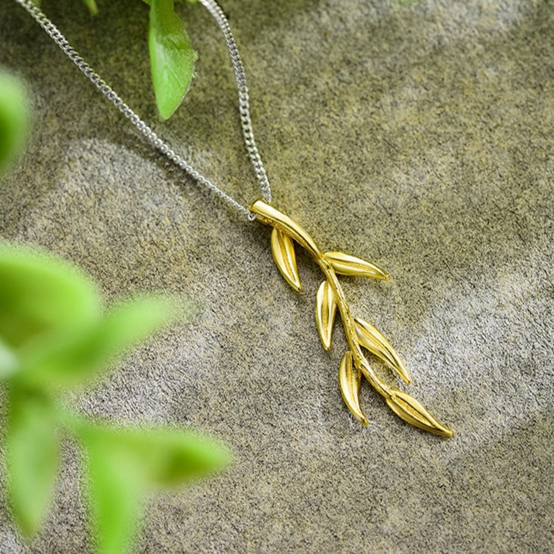 Branch-With-Leaves-Pendant-By-Yonandole_7