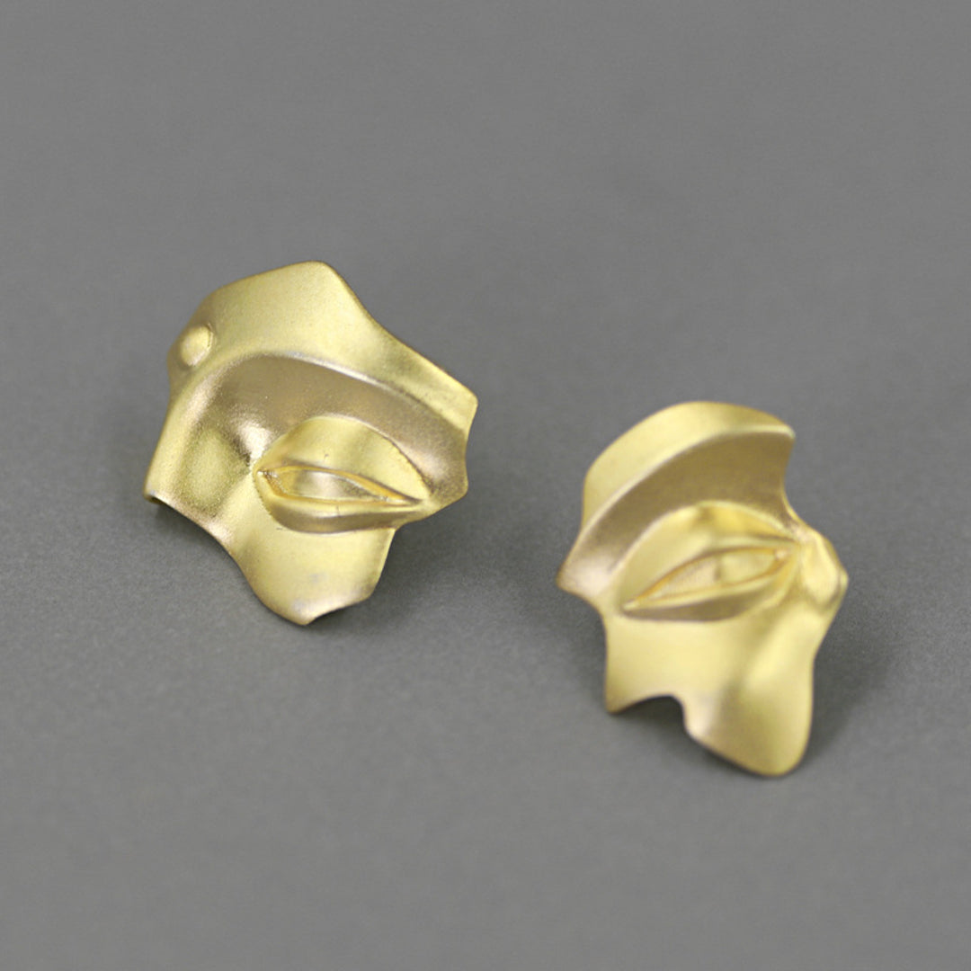 Buddha-Statue-Fragments-Earrings-By-Yonandole_1
