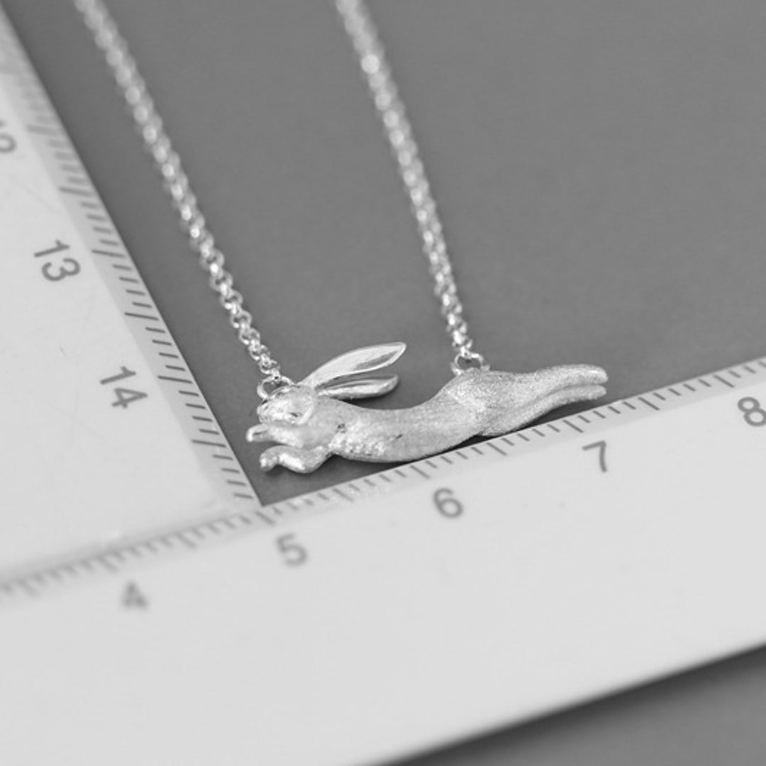 Bunny-Necklace-By-Yonandole_3