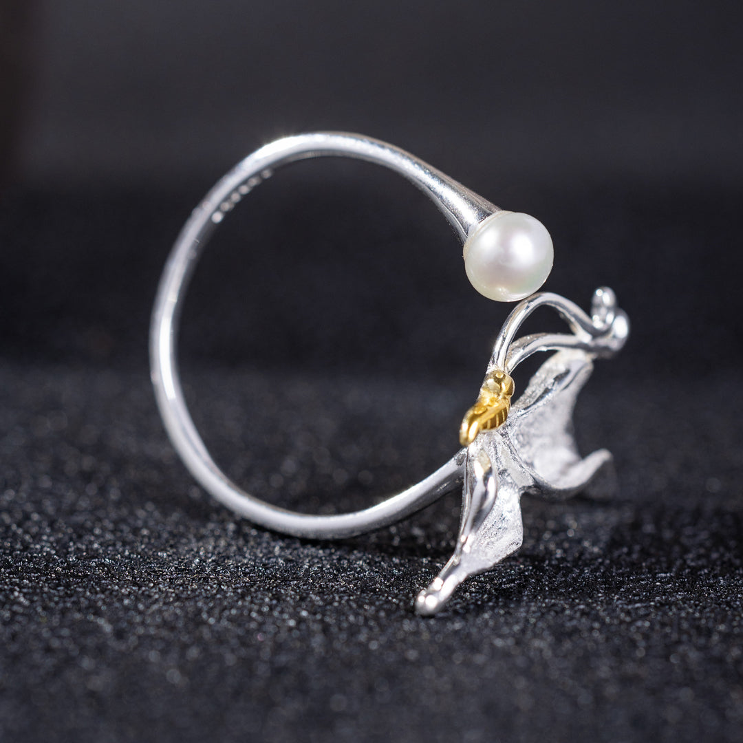 Butterfly-Ring-With-Pearl-By-Yonandole_11
