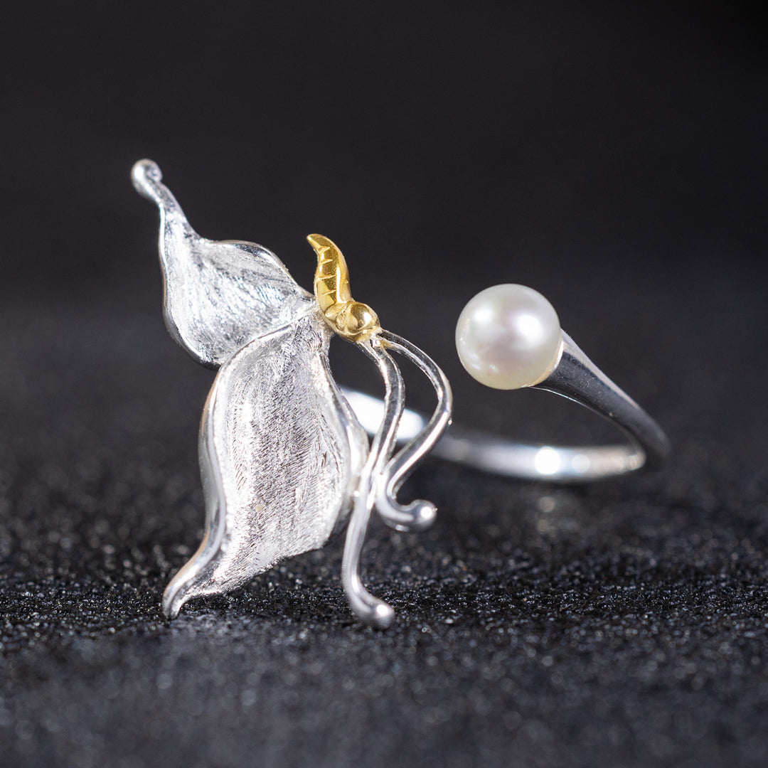 Butterfly-Ring-With-Pearl-By-Yonandole_3