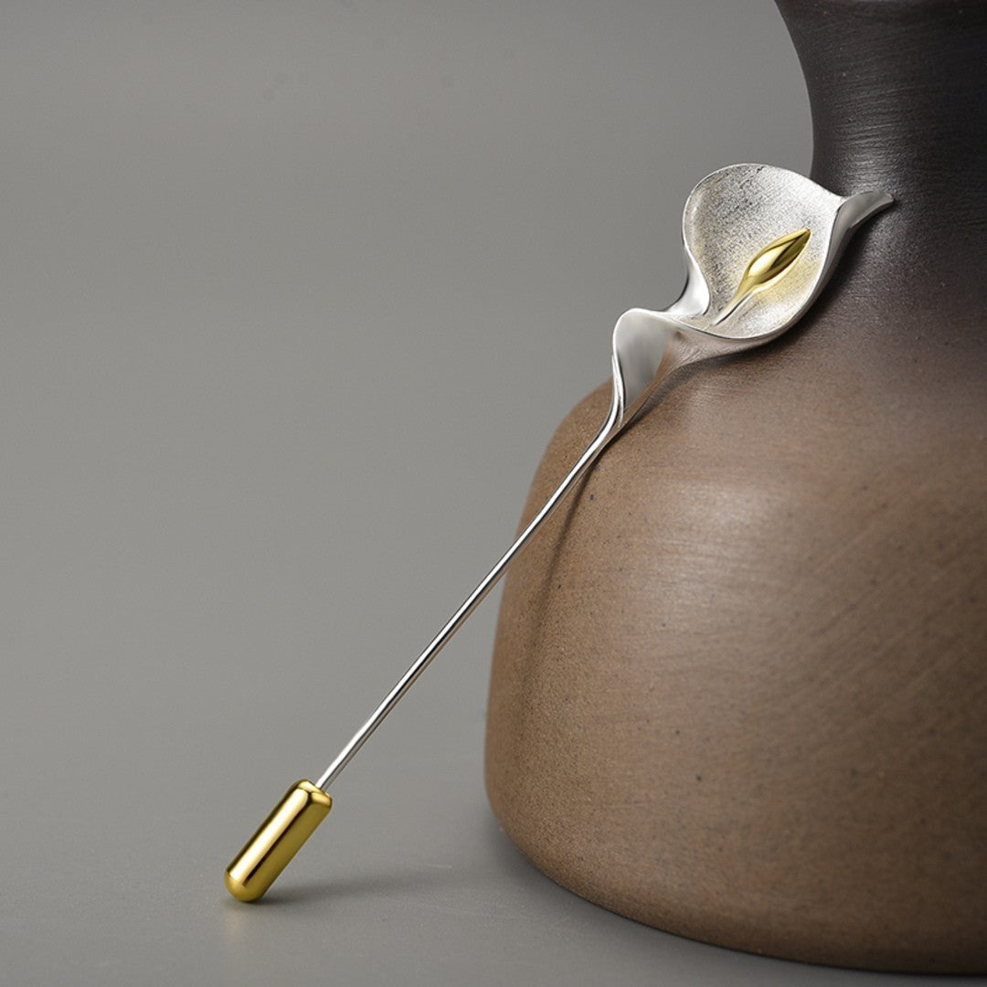 Calla-Brooch-By-Yonandole_2