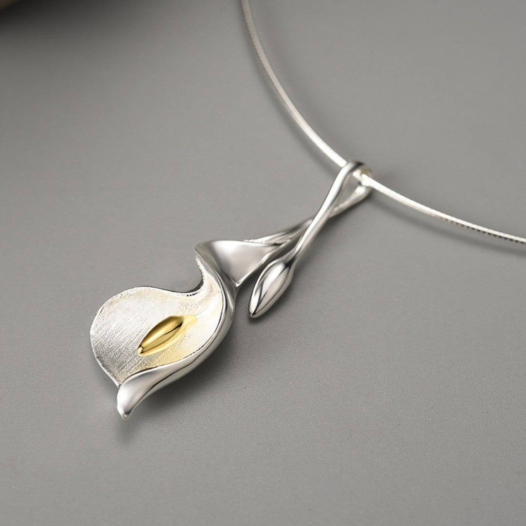 Calla-Pendant-By-Yonandole_9