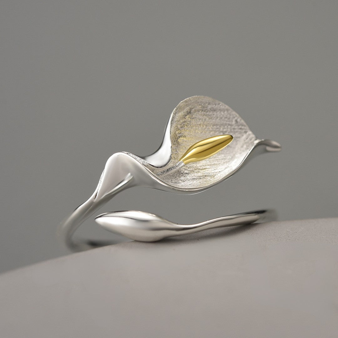 Calla-Ring-By-Yonandole_1