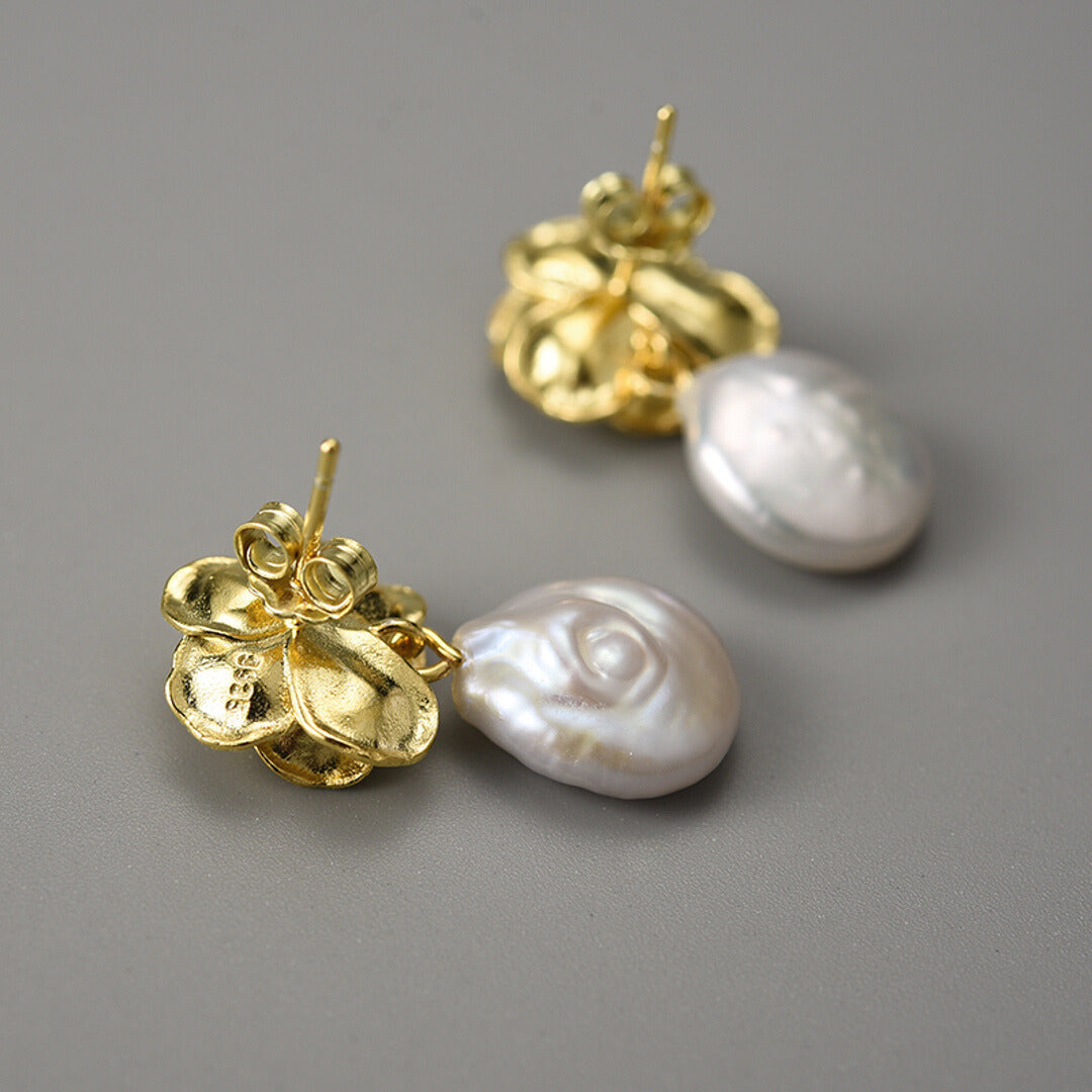 Camellia-Earrings-With-Baroque-Pearl-By-Yonandole_4