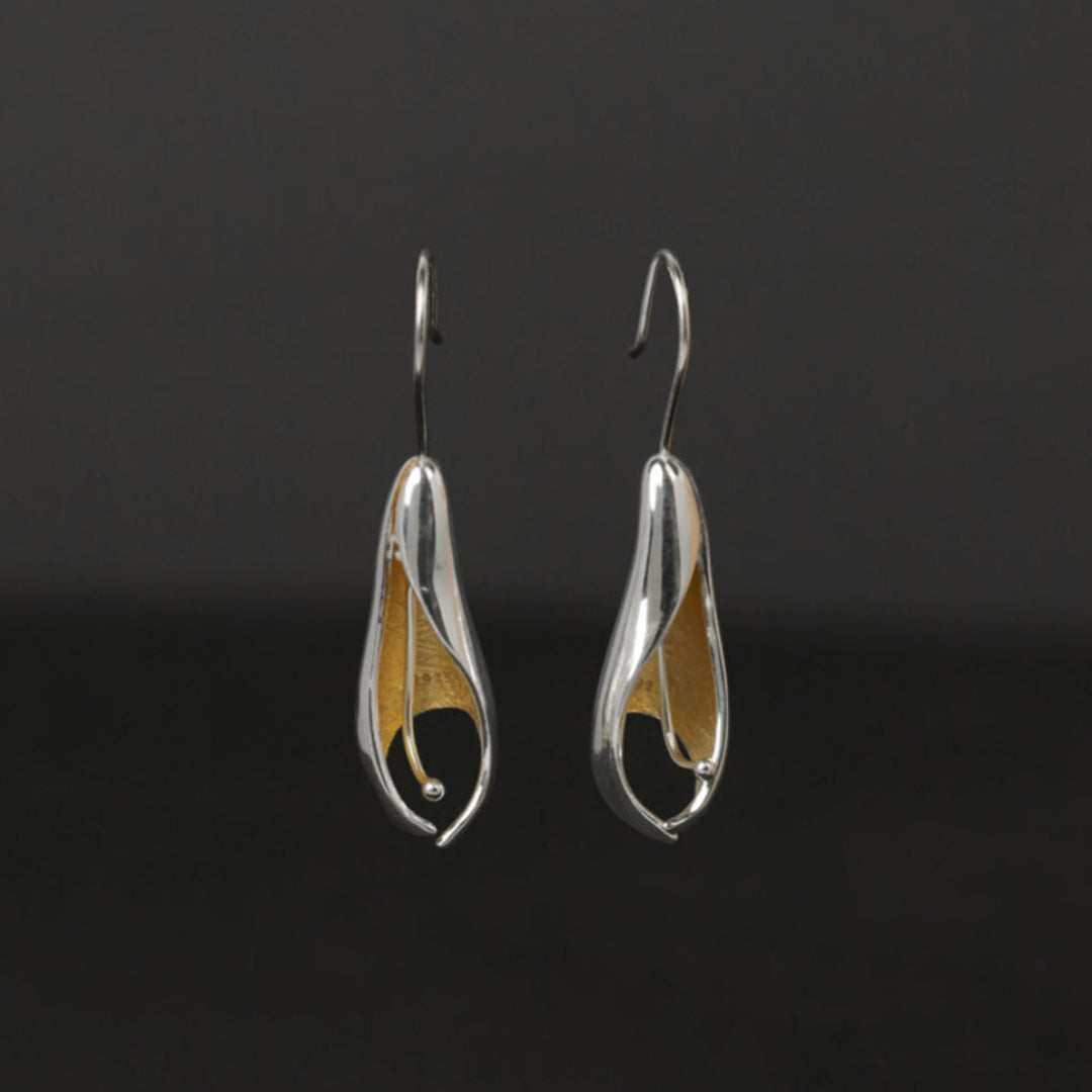 Capsule-Earrings-By-Yonandole_6