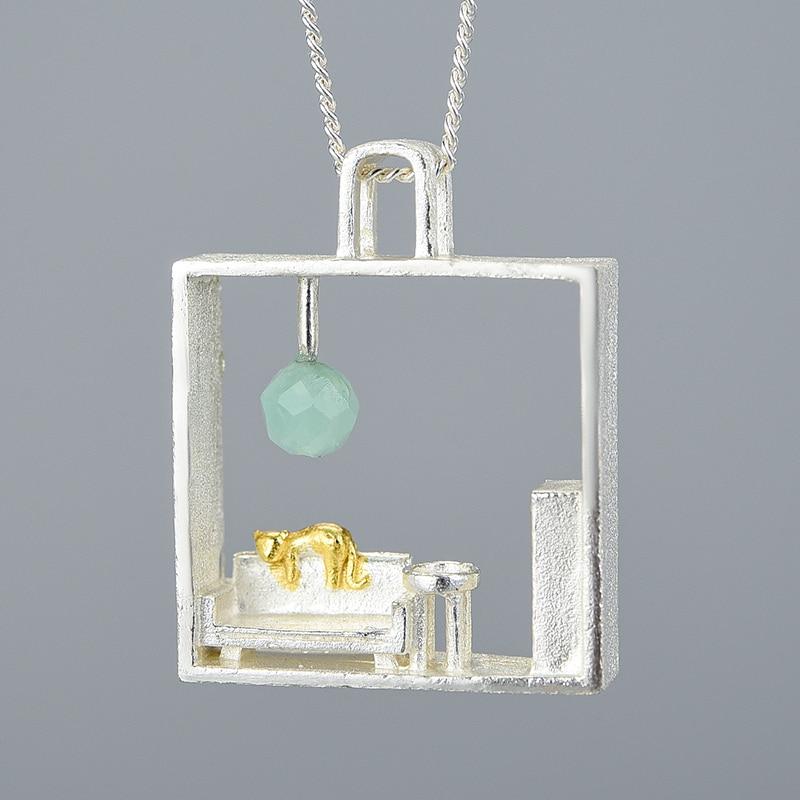 Cat-At-Home-Pendant-By-Yonandole_6