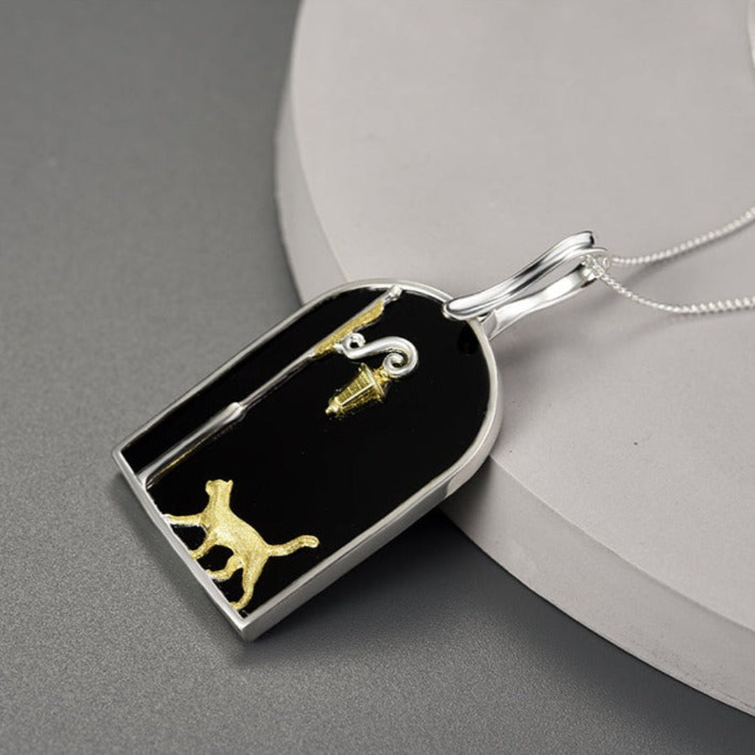 Cat-Pendant-By-Yonandole_6a