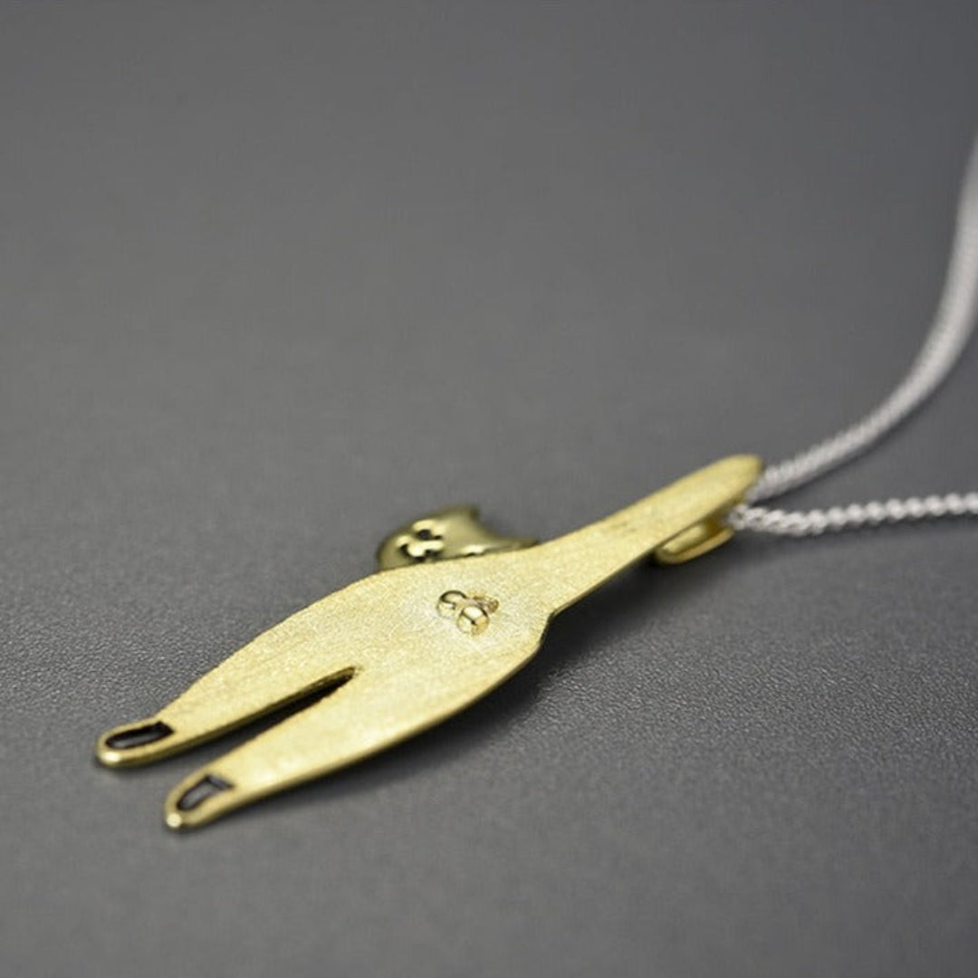 Cheeky-Playful-Cat-Pendant-By-Yonandole_7