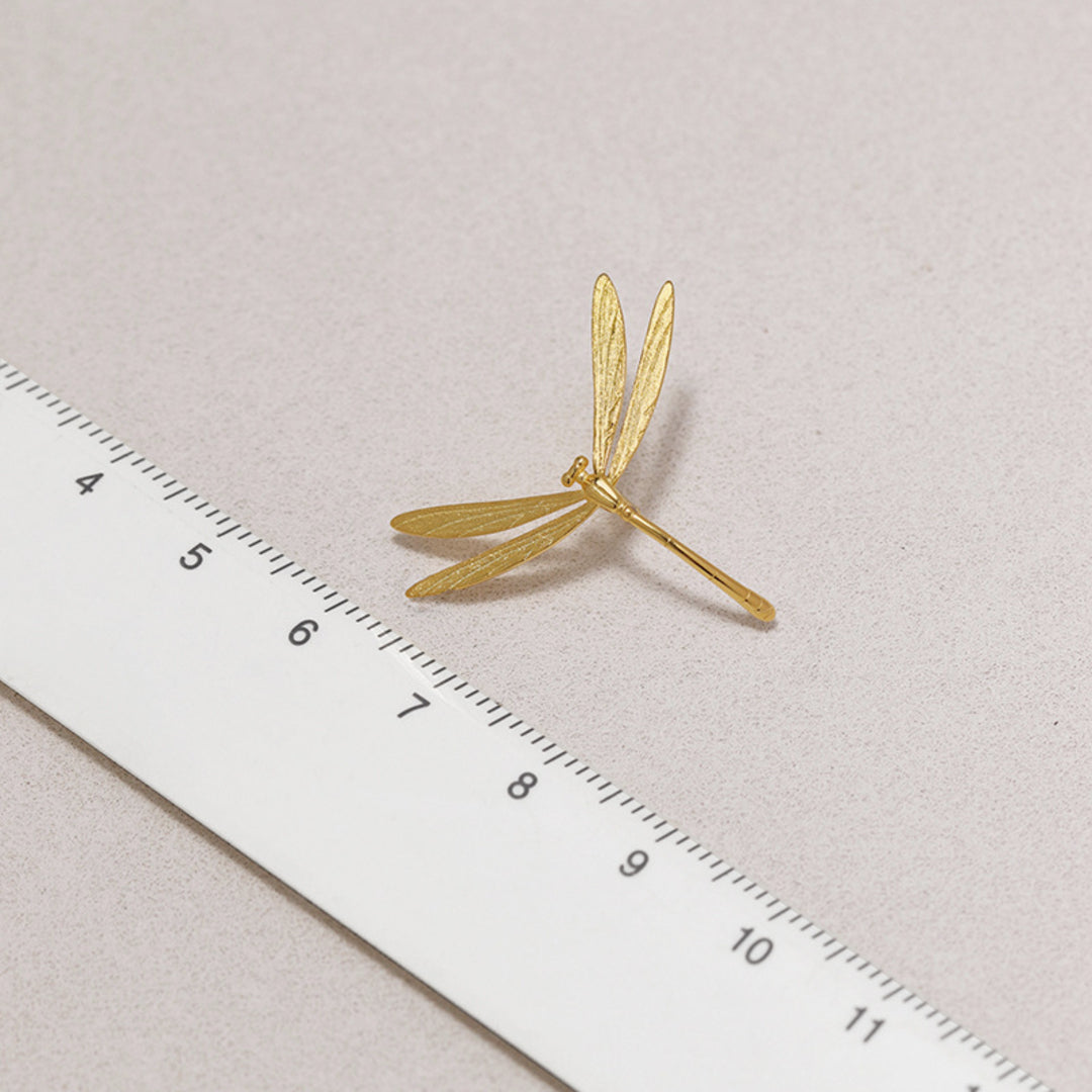 Dainty-Dragonfly-Brooch-By-Yonandole_10