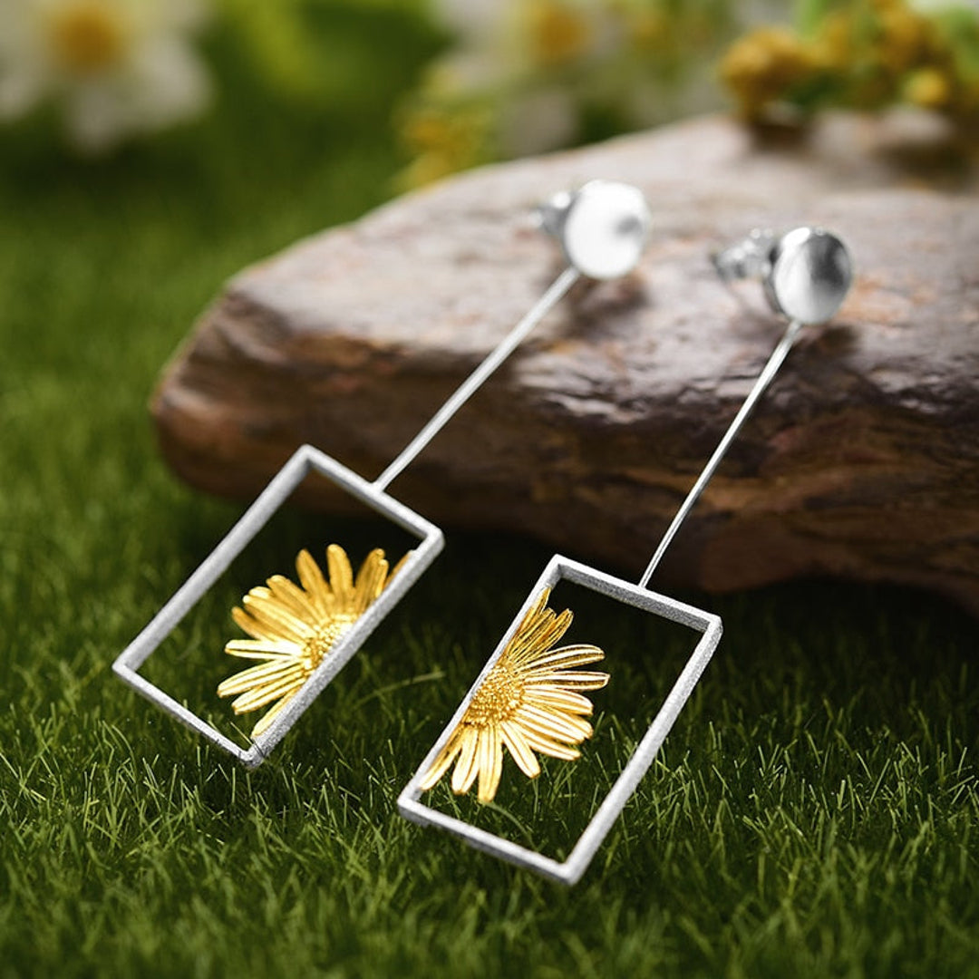 Daisy-Dangle-Earrings-By-Yonandole_2