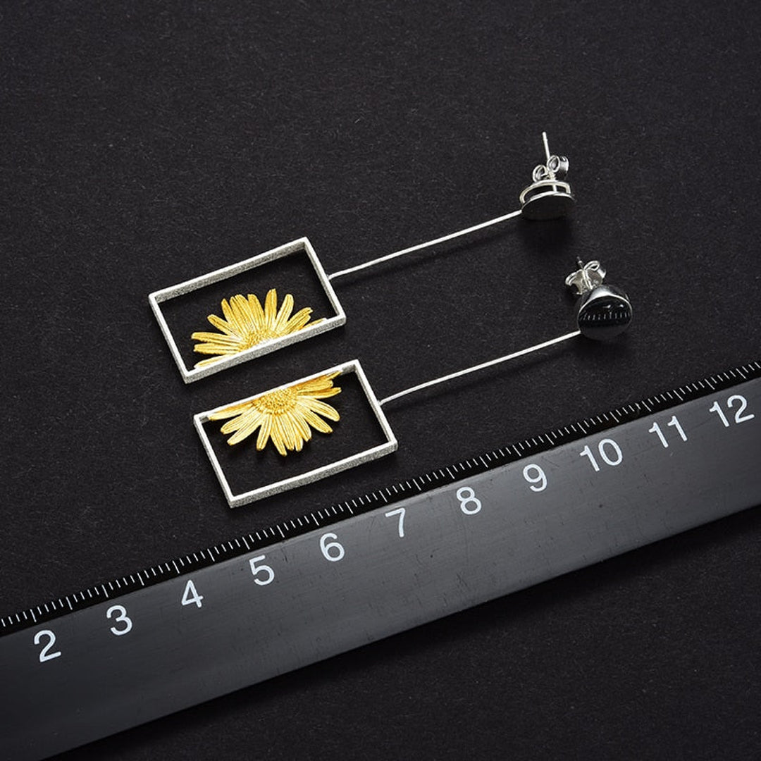 Daisy-Dangle-Earrings-By-Yonandole_5