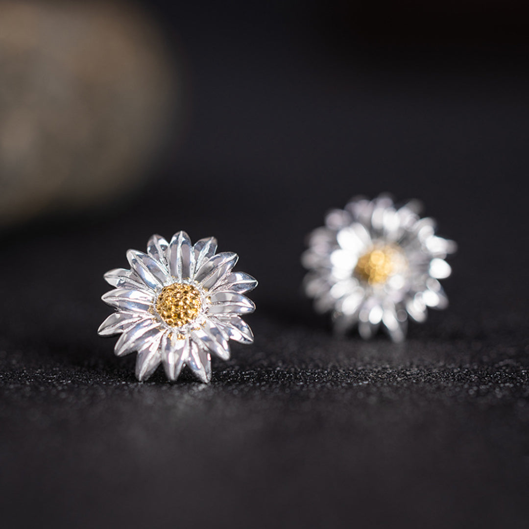 Daisy-Flower-Earrings-By-Yonandole_3