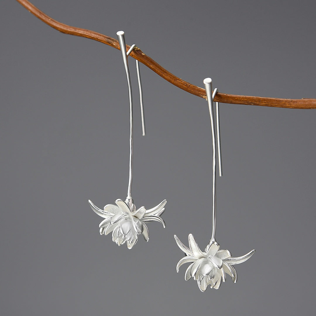 Dangle-Earrings-With-Cereus-Flower-By-Yonandole_2