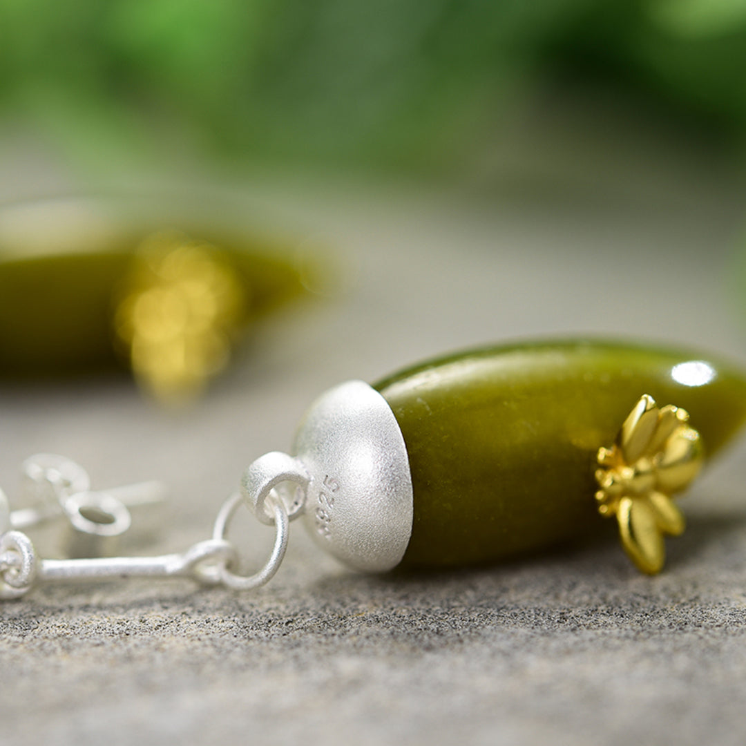 Dangle-Earrings-With-Serpentine-Cone-And-Bee-By-Yonandole_4