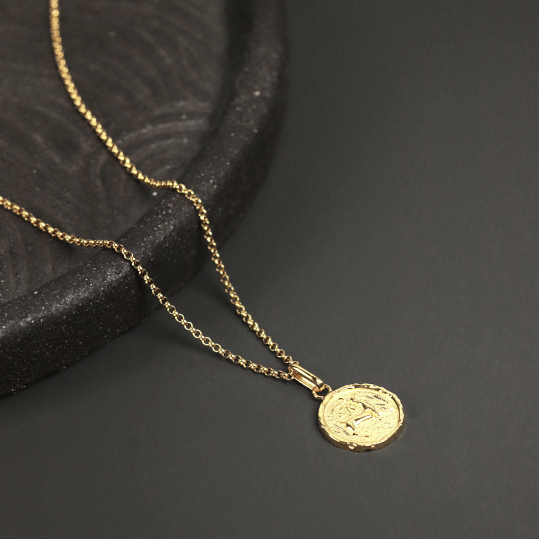 Deer-Relief-Pendant-By-Yonandole_3