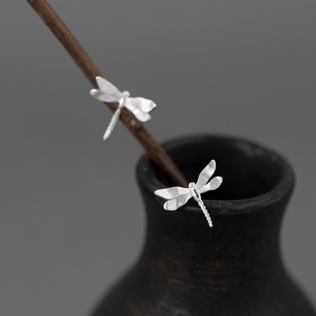 Dragonfly-Stud-Earrings-By-Yonandole_3
