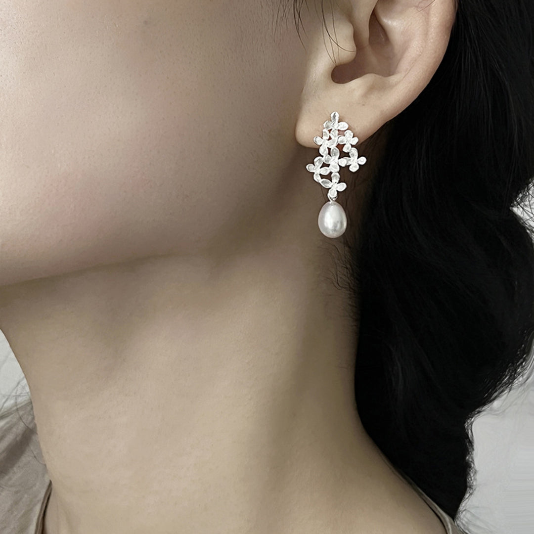 Drop-Earrings-With-Osmanthus-Flowers-And-Pearl-By-Yonandole_3