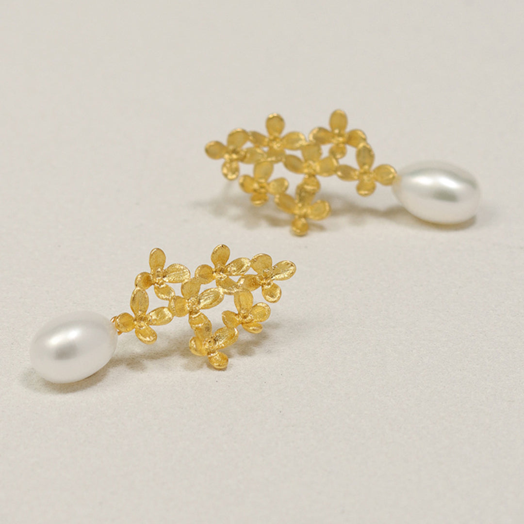 Drop-Earrings-With-Osmanthus-Flowers-And-Pearl-By-Yonandole_6
