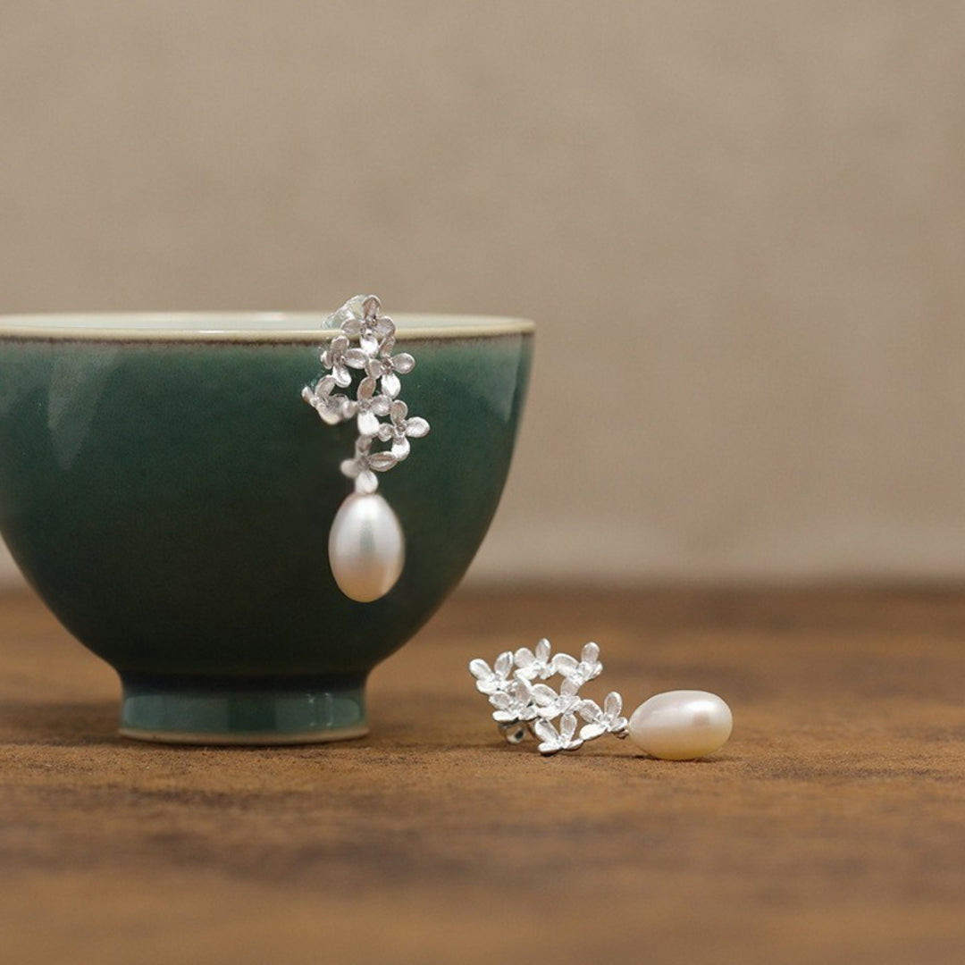 Drop-Earrings-With-Osmanthus-Flowers-And-Pearl-By-Yonandole_8