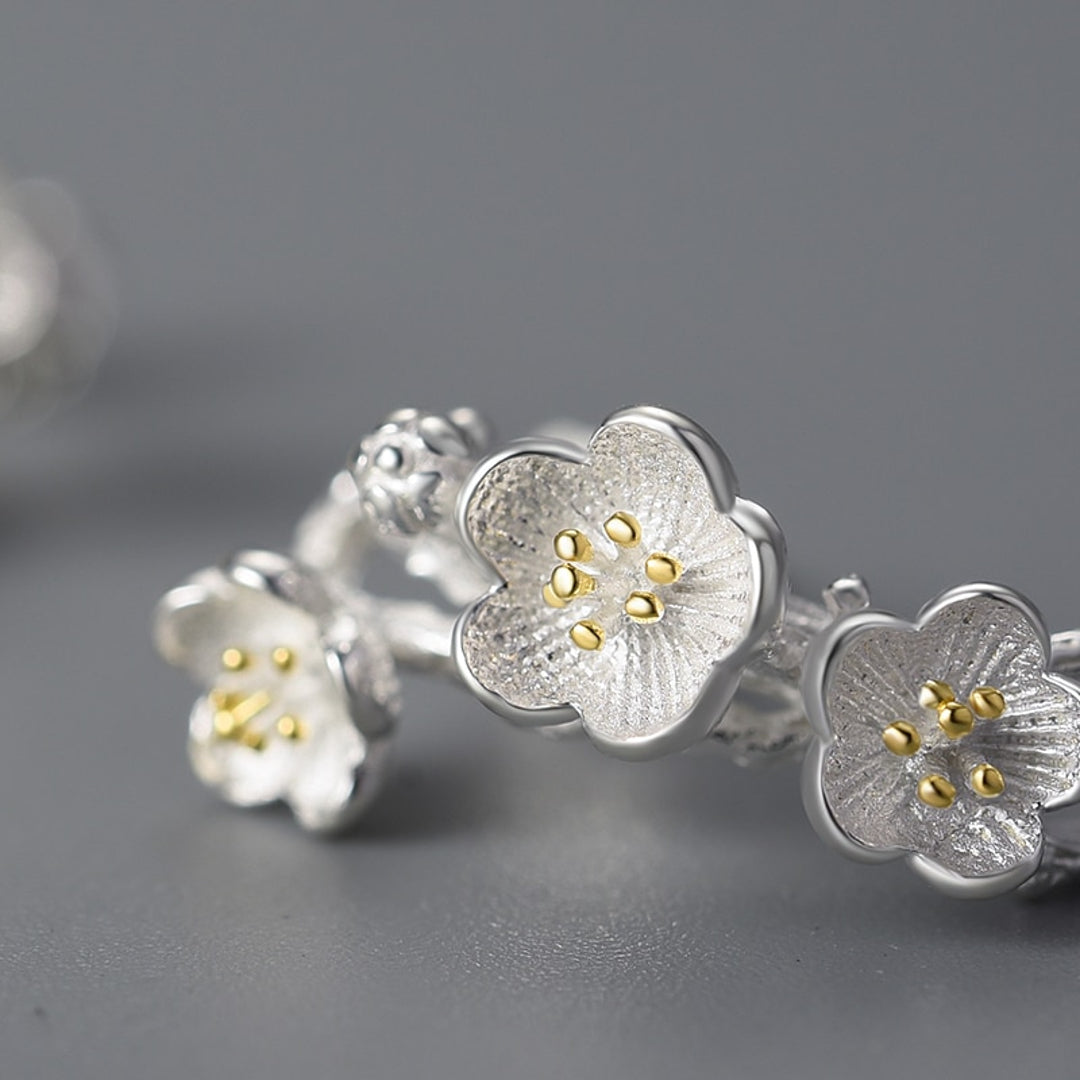 Earrings-With-Branch-And-Flowers-By-Yonandole_3