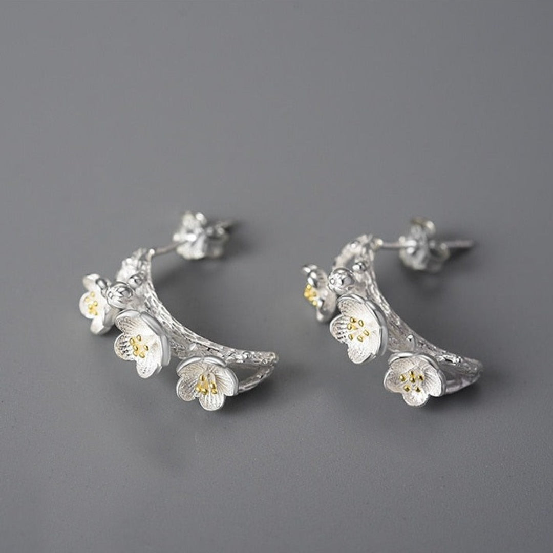 Earrings-With-Branch-And-Flowers-By-Yonandole_6