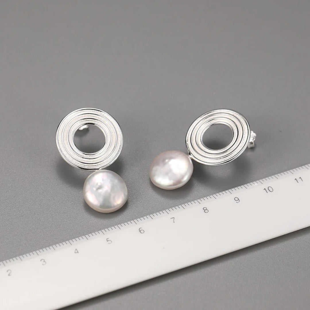 Earrings-With-Circle-And-Flat-Baroque-Pearl-By-Yonandole_6
