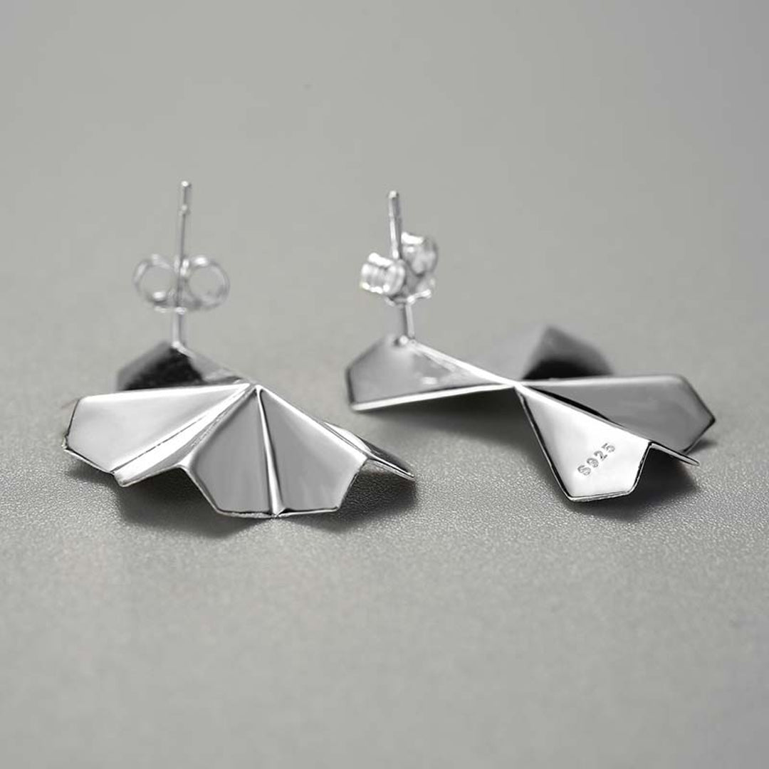 Earrings-With-Fold-Pattern-By-Yonandole_8
