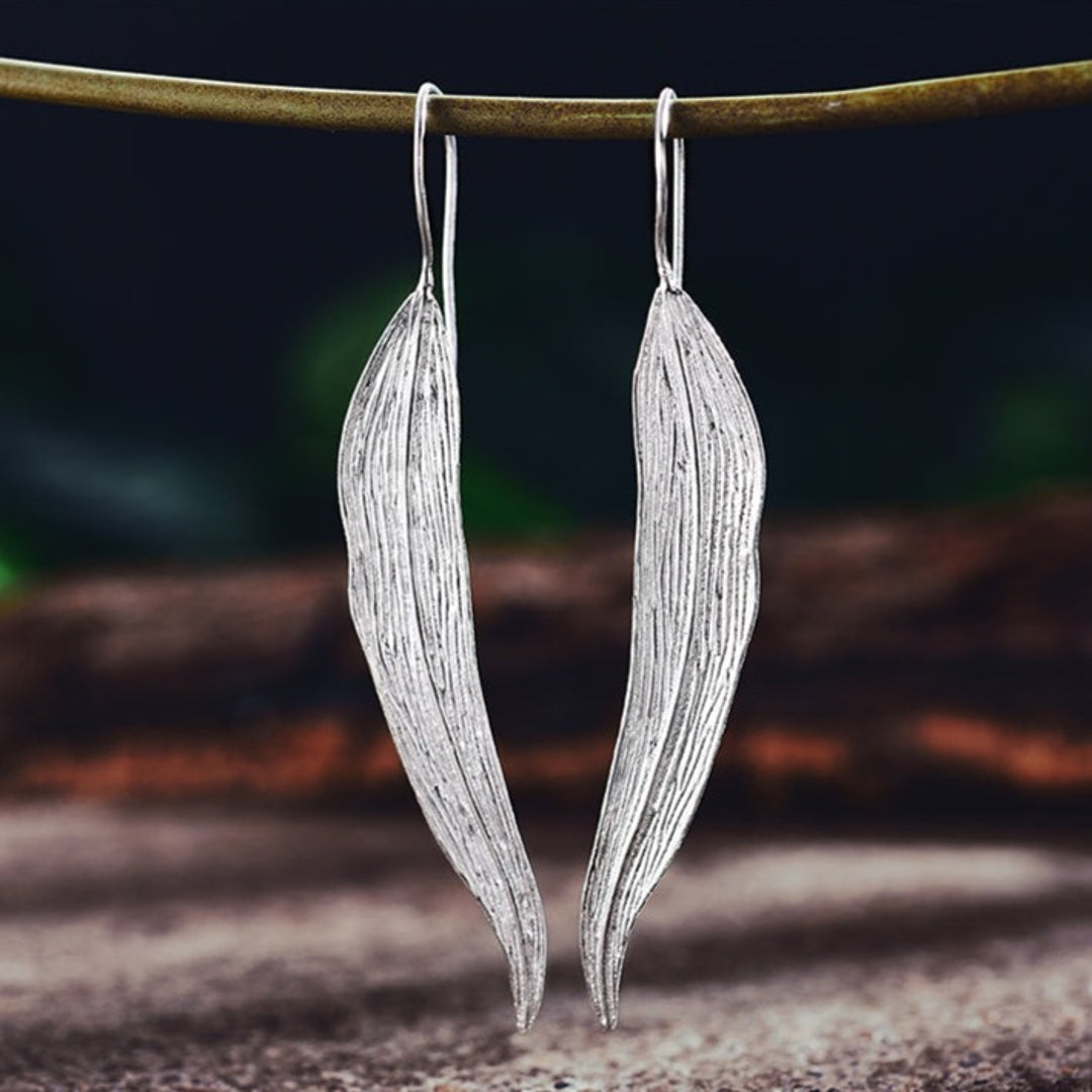 Earrings-With-Long-Narrow-Leaf-By-Yonandole_8