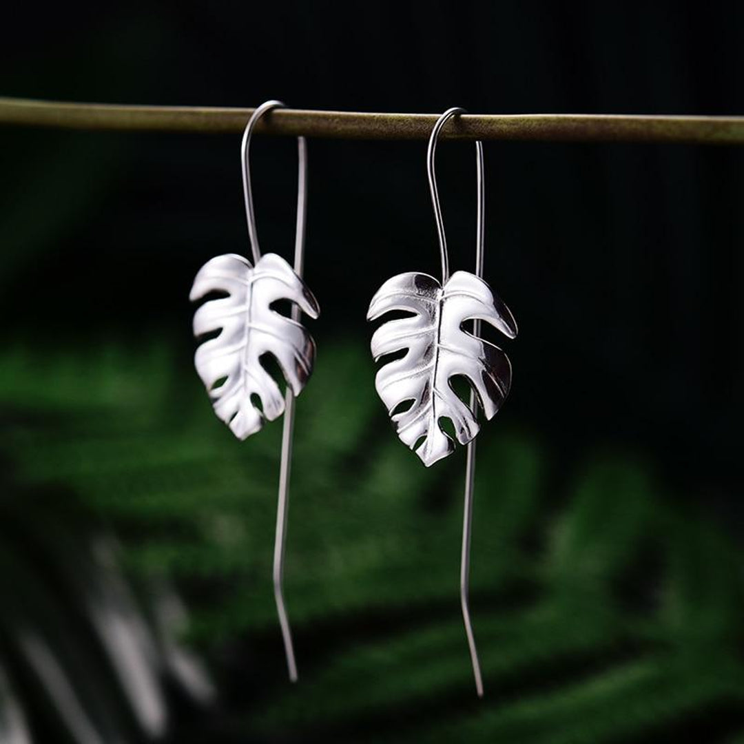 Earrings-With-Monstera-Leaf-By-Yonandole_4