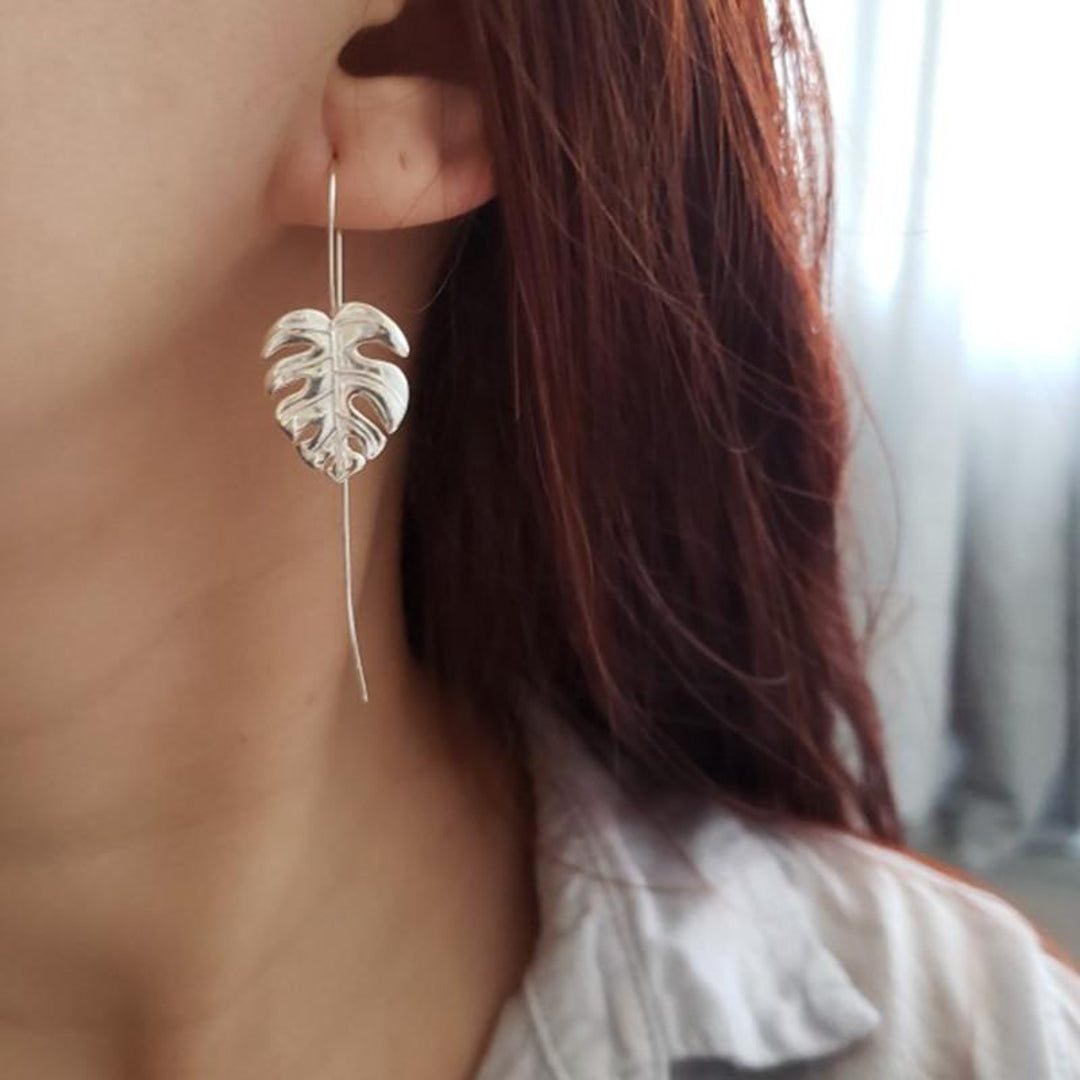 Earrings-With-Monstera-Leaf-By-Yonandole_8