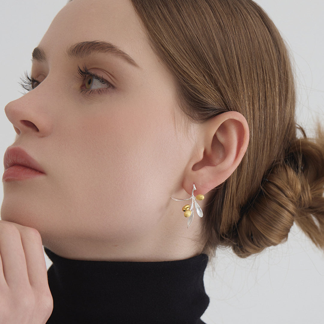 Earrings-With-Olive-Branch-By-Yonandole_5