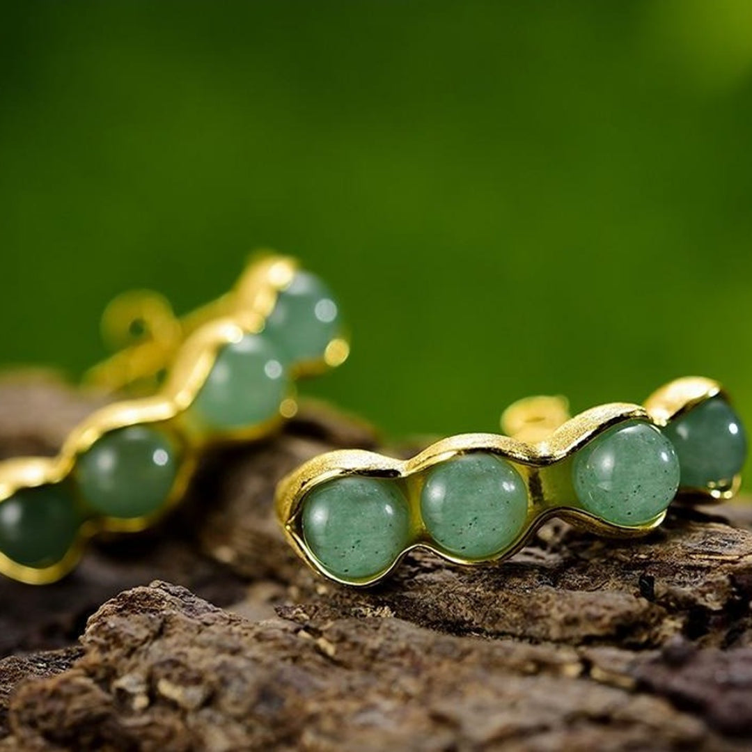 Earrings-With-Pea-Pod-Design-By-Yonandole_6