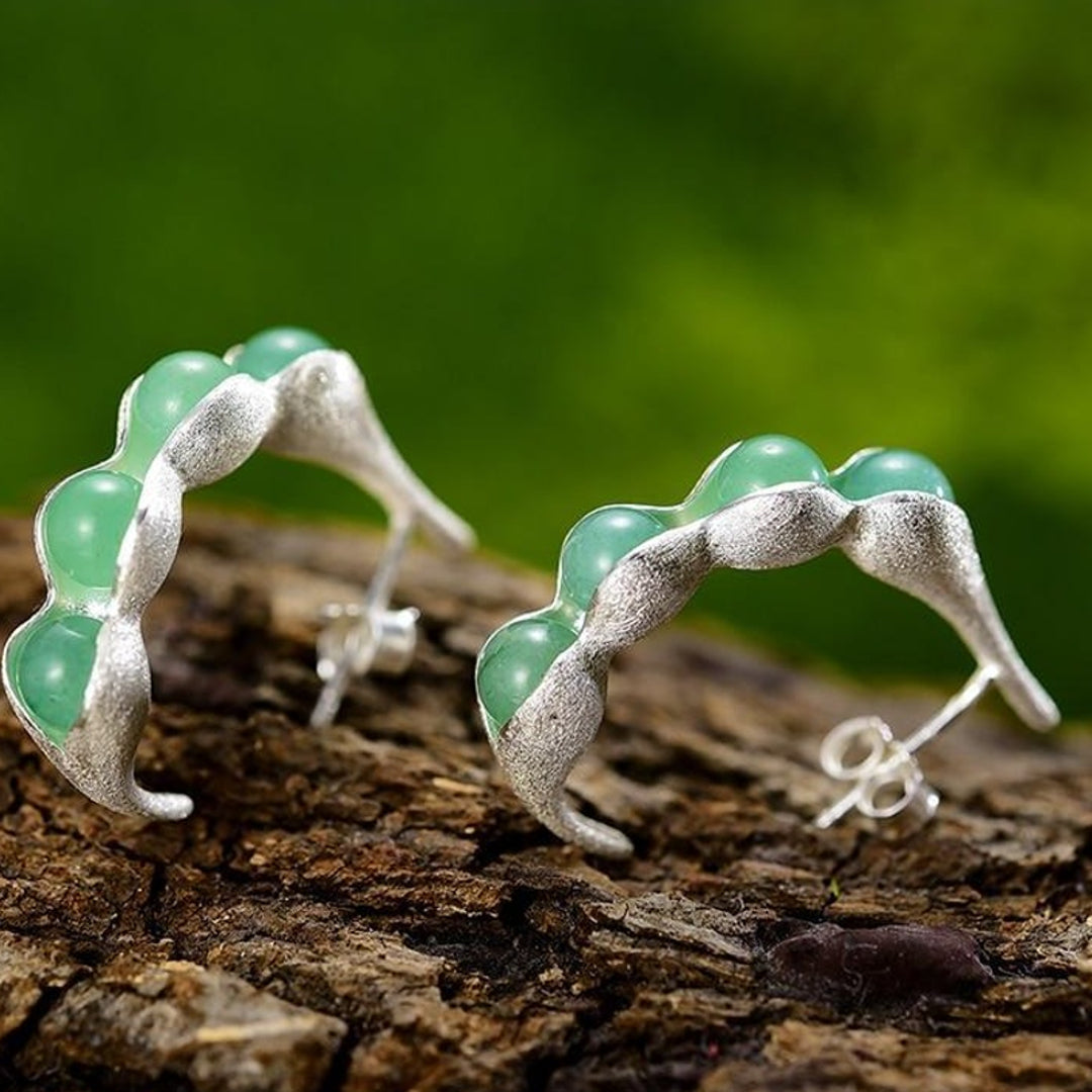 Earrings-With-Pea-Pod-Design-By-Yonandole_7